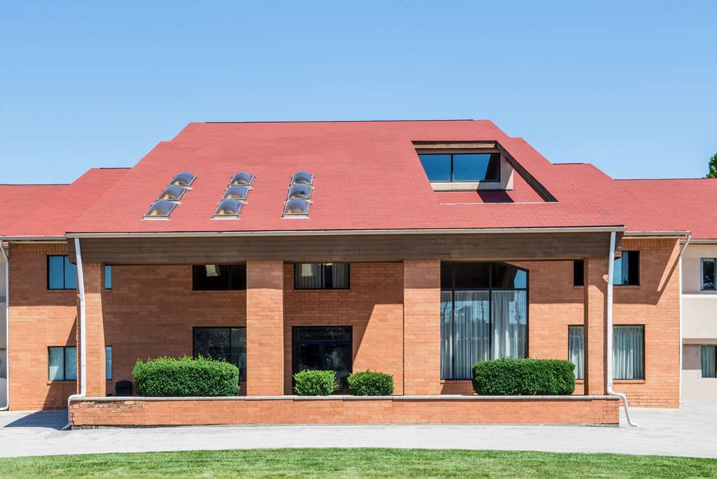 Travelodge Indianapolis Castleton エクステリア 写真